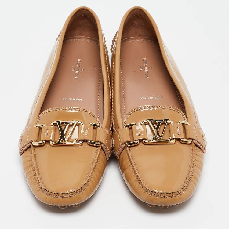 Pre Owned Louis Vuitton Brown Patent Oxford Loafers Size 37