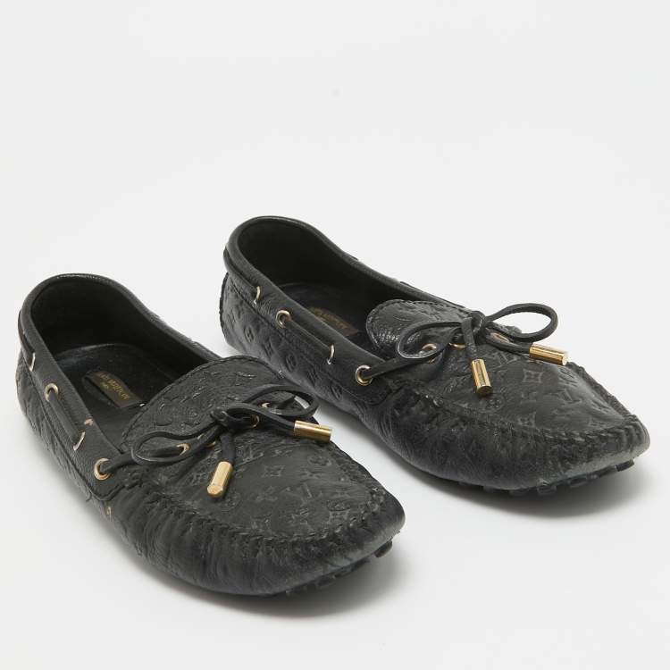 Pre Owned Louis Vuitton Black Monogram Empreinte Leather Gloria Loafers Size 40