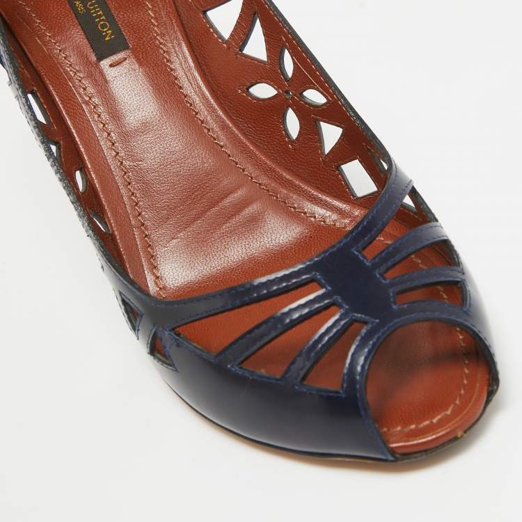 مملوكة مسبقًا Louis Vuitton Navy Blue Leather Peep Toe Cutout Pumps Size 38.5