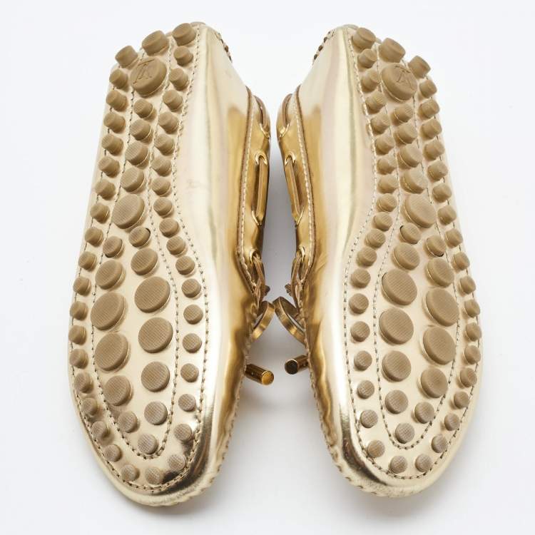 Pre Owned Louis Vuitton Gold Leather Gloria  Loafers Size  35