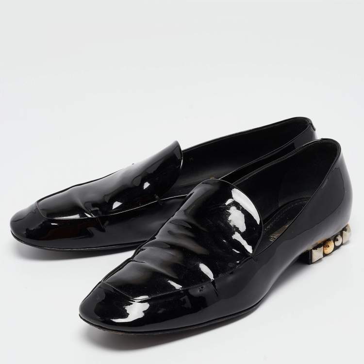 Pre Owned Louis Vuitton Black Patent Leather Studded Smoking Slipper Size 36.5