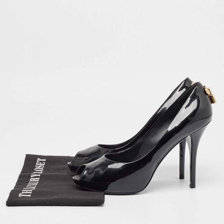 Pre Owned Louis Vuitton Black Patent Lock It Pumps Size 39.5