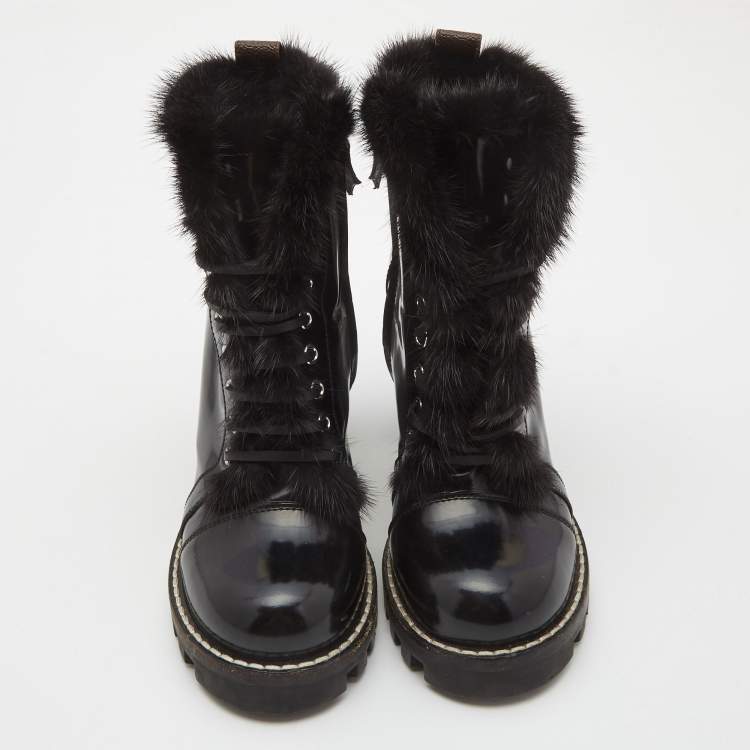 Pre Owned Louis Vuitton Black Patent and Fur Star Trail Ankle Boots Size 39