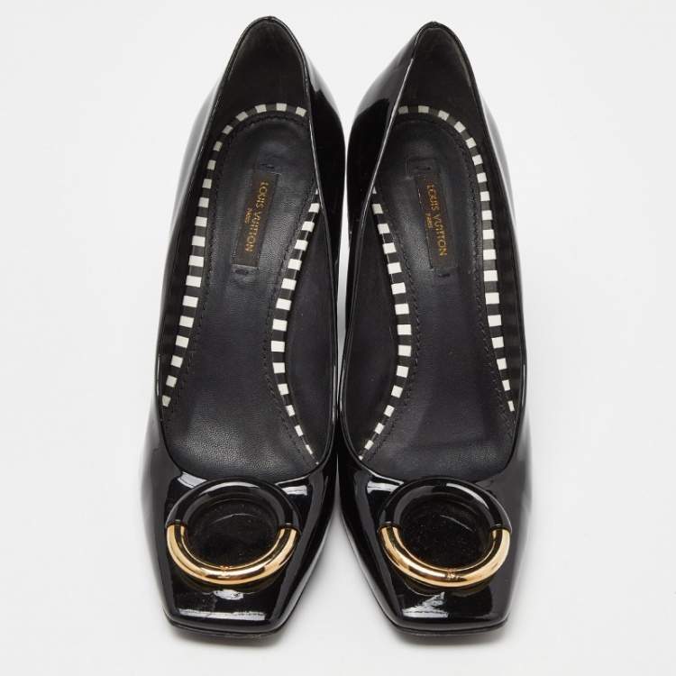 Pre Owned Louis Vuitton Black Patent and Leather Madeleine Pumps Size 39