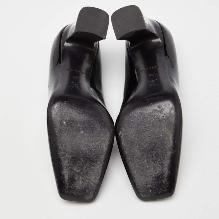 Pre Owned Louis Vuitton Black Patent and Leather Madeleine Pumps Size 39