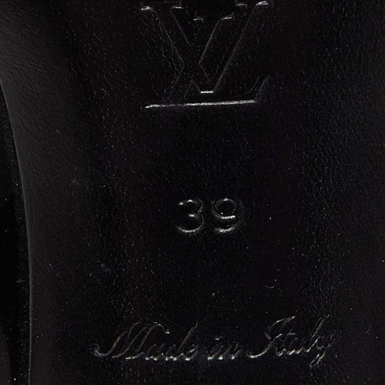 Pre Owned Louis Vuitton Black Patent and Leather Madeleine Pumps Size 39