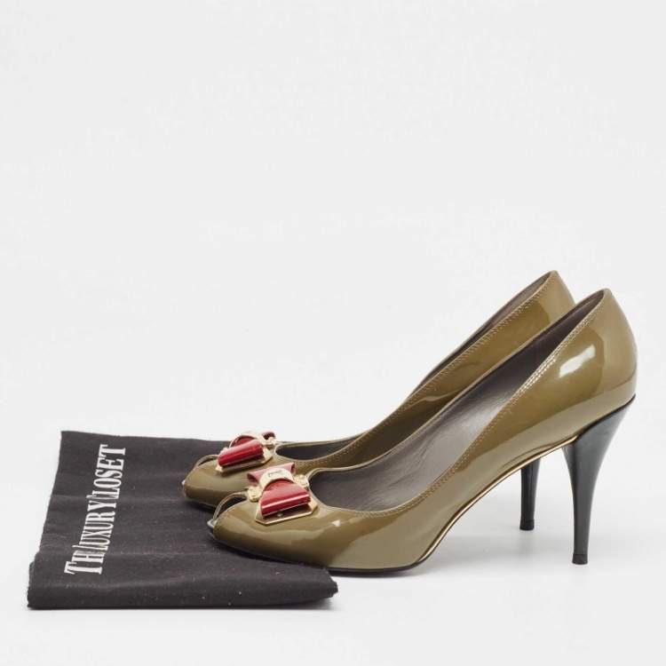 Pre Owned Louis Vuitton Green Bow Peep Toe Pumps Size 37