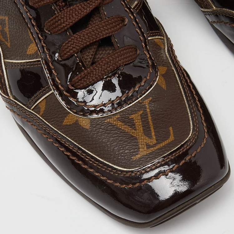 مملوكة مسبقًا Louis Vuitton Brown Patent Leather and Monogram Canvas Low Top Sneakers Size 37.5