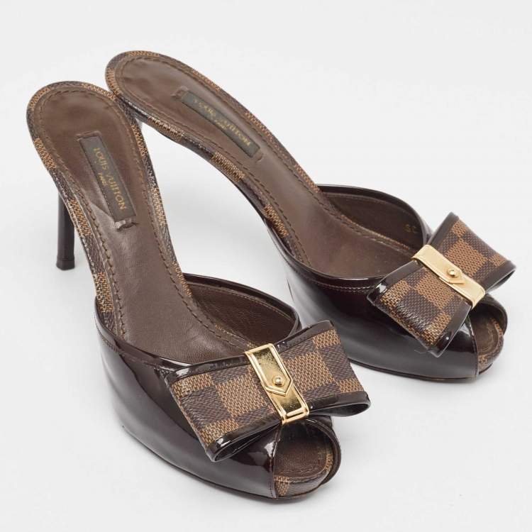 Pre Owned Louis Vuitton Brown Patent Leather and Damier Ebene Bow Slide Sandals Size 36