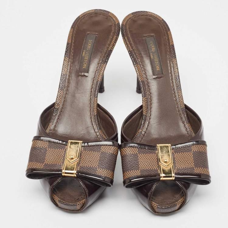 Pre Owned Louis Vuitton Brown Patent Leather and Damier Ebene Bow Slide Sandals Size 36