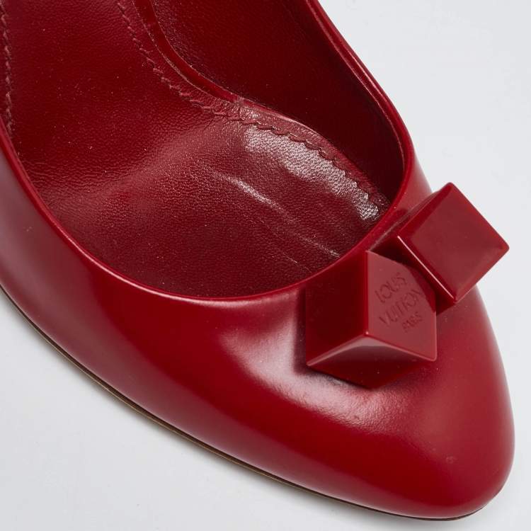 Pre Owned Louis Vuitton Red Leather Dice Pumps Size 38