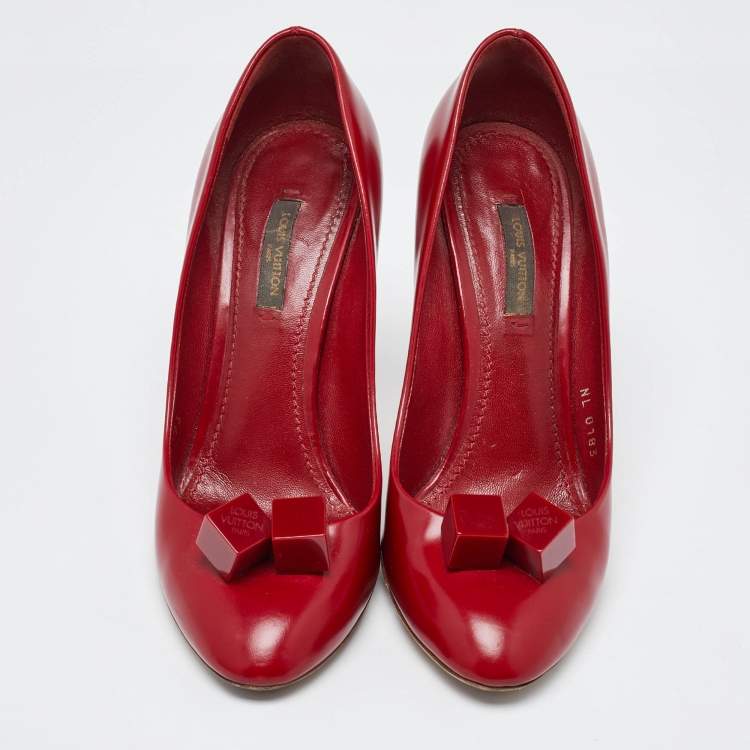Pre Owned Louis Vuitton Red Leather Dice Pumps Size 38