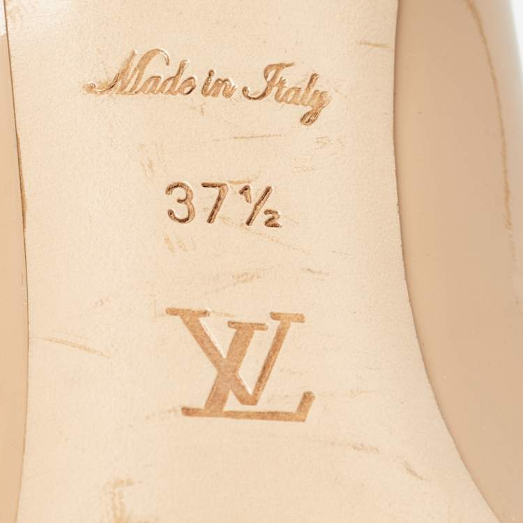 Pre Owned Louis Vuitton Beige Patent Leather Bow Round Toe Pumps Size 37.5