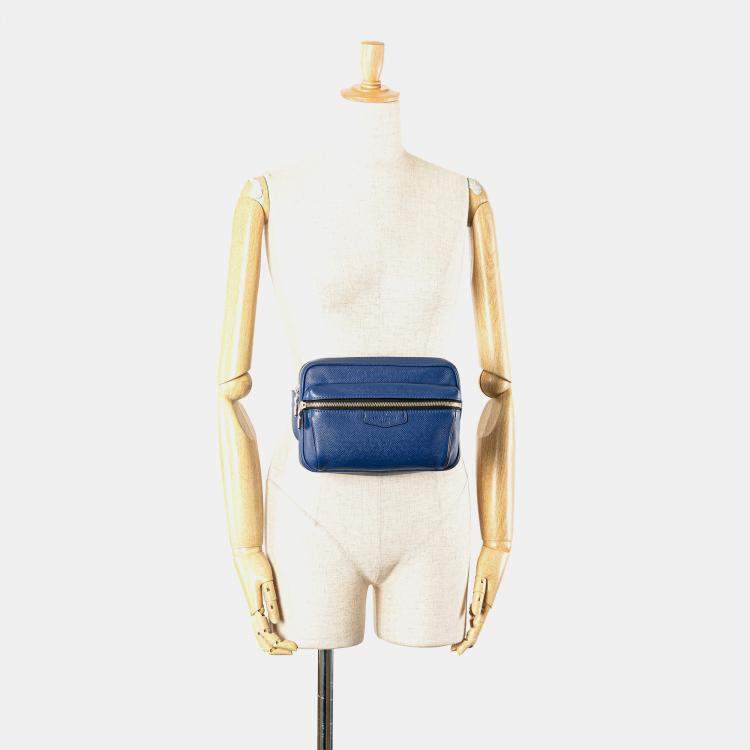 Pre Owned Louis Vuitton Blue Taiga Outdoor Bumbag