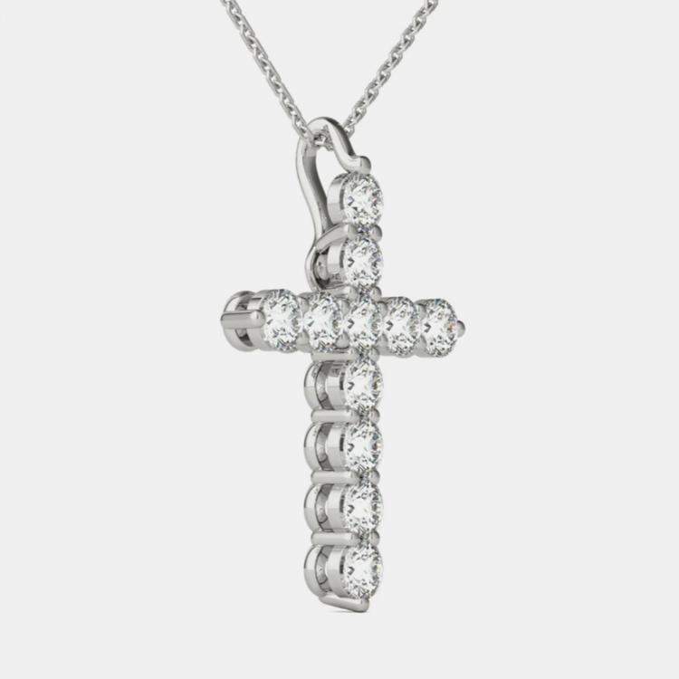 Pre Owned 14K Hypoallergenic White Gold Natural Diamond Cross Pendant Necklace (1/4 Ctw)