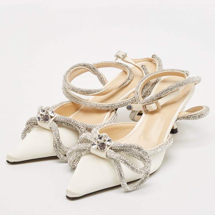 Pre Owned Mach & Mach White Satin Crystal Embellished Double Bow Pumps Size 37