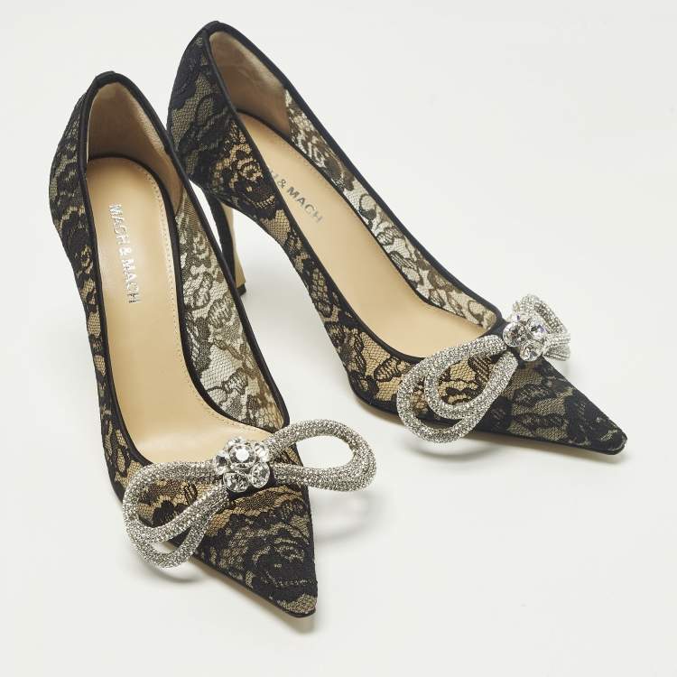 Pre Owned Mach & Mach Double Bow Size 38 Black Lace and Mesh Pumps