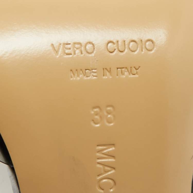 Pre Owned Mach & Mach Star Crystal Embellished Size 38 Black PVC Slide Sandals