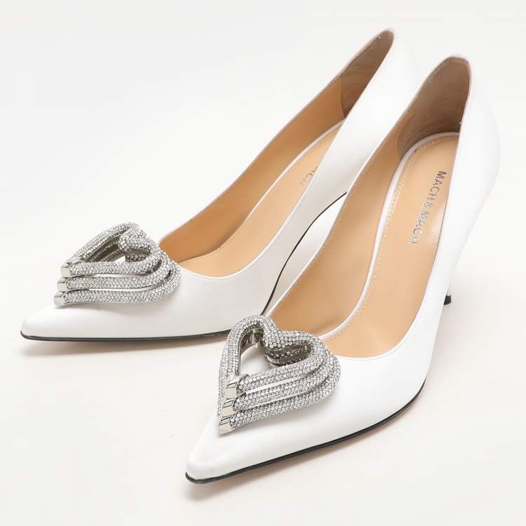 Pre Owned Mach & Mach White Satin Triple Heart Pumps Size 40