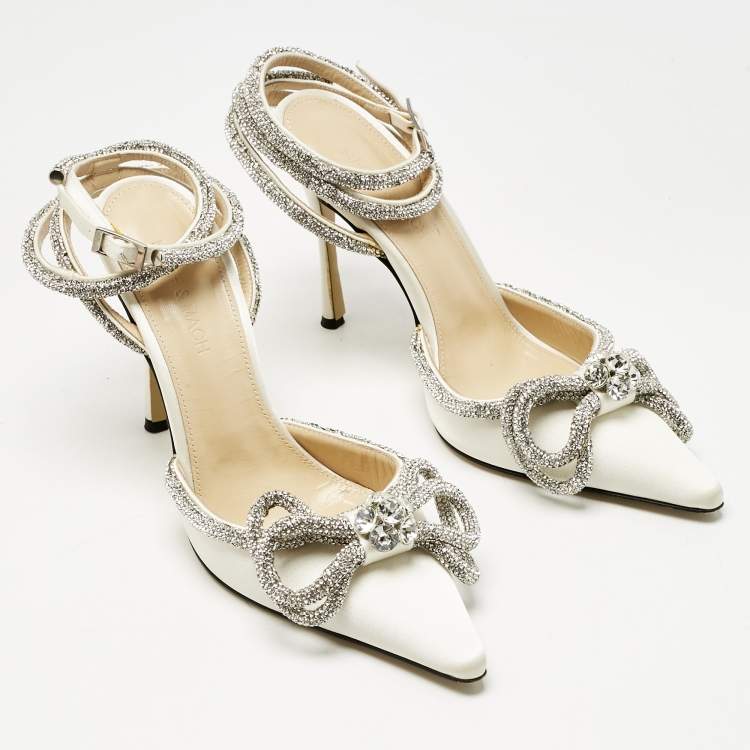 Pre Owned Mach & Mach White Satin Double Bow Crystal Embellished Pumps Size 37
