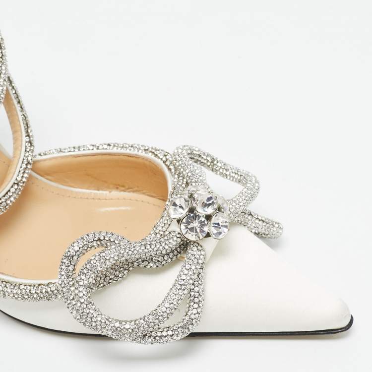 Pre Owned Mach & Mach White Satin Double Bow Crystal Embellished Pumps Size 38