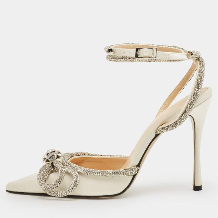Pre Owned Mach & Mach White Satin Double Bow Crystal Embellished Pumps Size 37