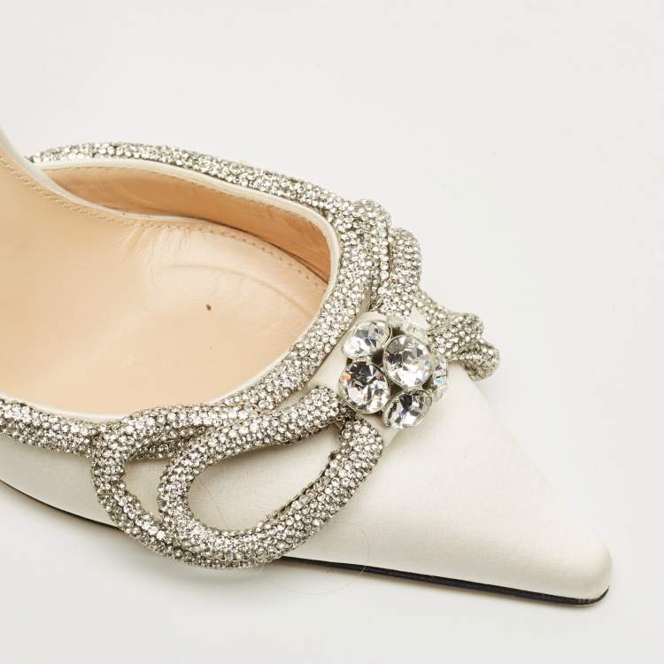 Pre Owned Mach & Mach White Satin Double Bow Crystal Embellished Pumps Size 37