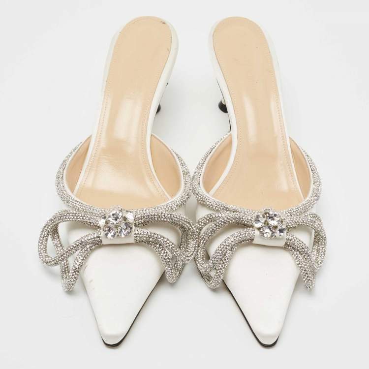 Pre Owned Mach & Mach White Satin Bow Embellished Pointed Toe Mule Sandals Size 39