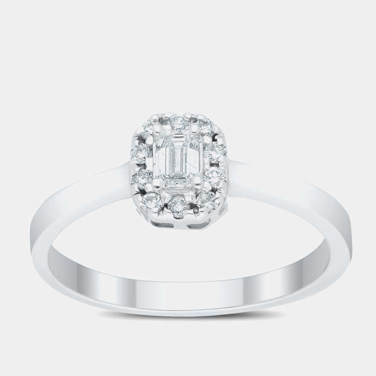 Pre Owned 14K Halo Bridal Ring (1/4 Ctw) EU 48