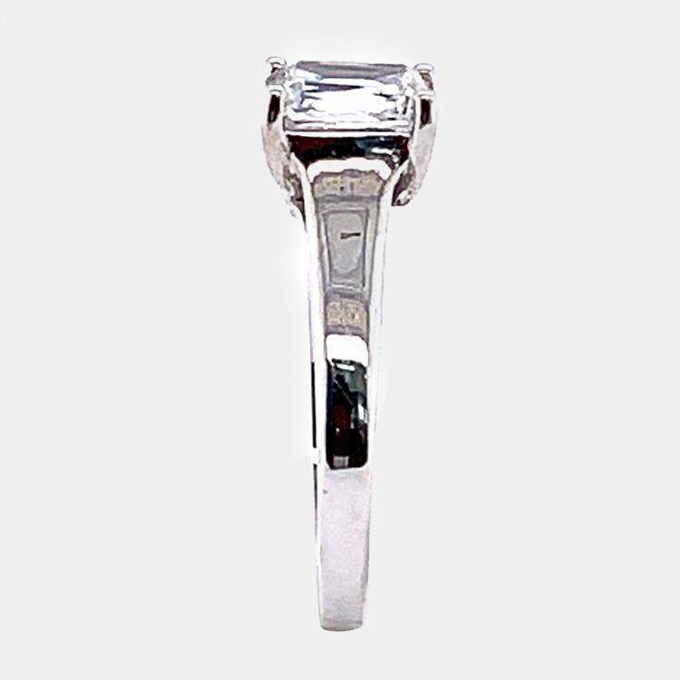 Pre Owned 14K Emerald Cut Plain Solitaire Ring (1 Ctw)