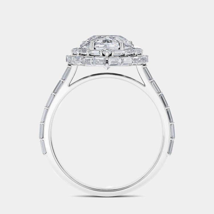 مملوكة مسبقًا Baguettes On Halo And Shank Bridal Ring (3.0 ctw) US 7