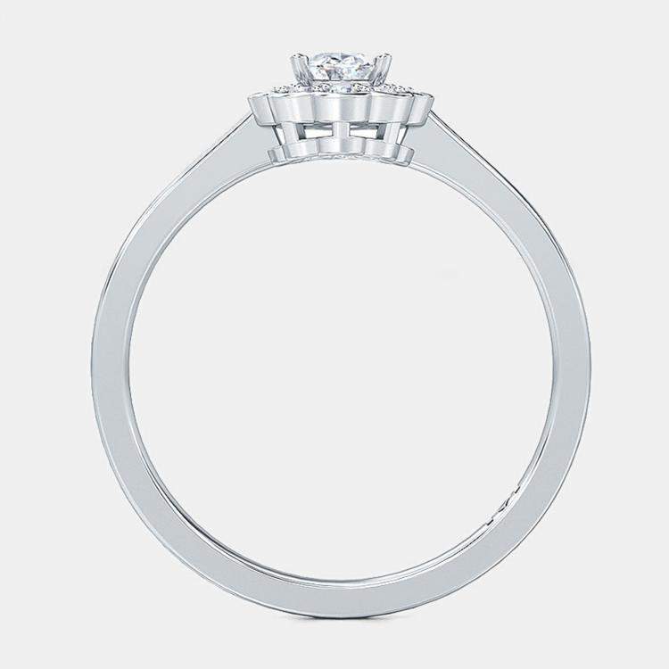 Pre Owned 14K Halo Oval Ring (3/4 ctw) US 7