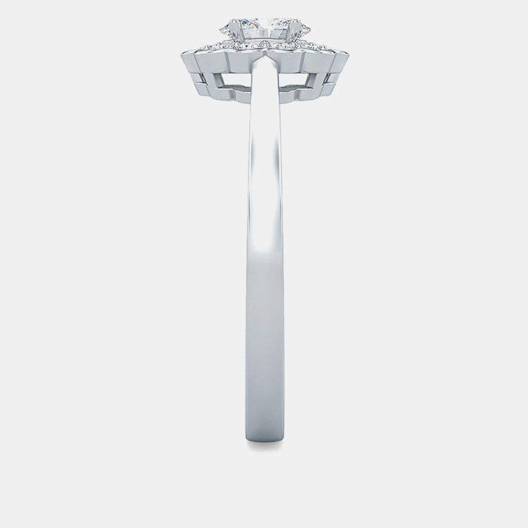 Pre Owned 14K Halo Oval Cut Lab Grown Diamonds Bridal Ring (1 Ctw) US 7