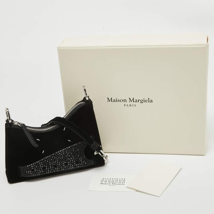 مملوكة مسبقًا Maison Margiela Black Velvet Micro Embellished Snatched Hobo