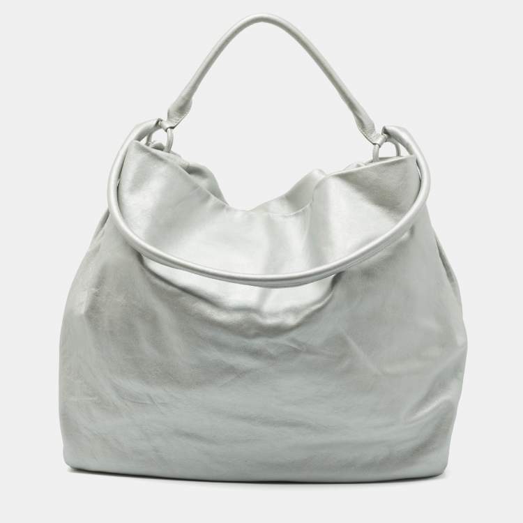 Pre Owned Maison Martin Margiela Silver Leather Shoulder Bag