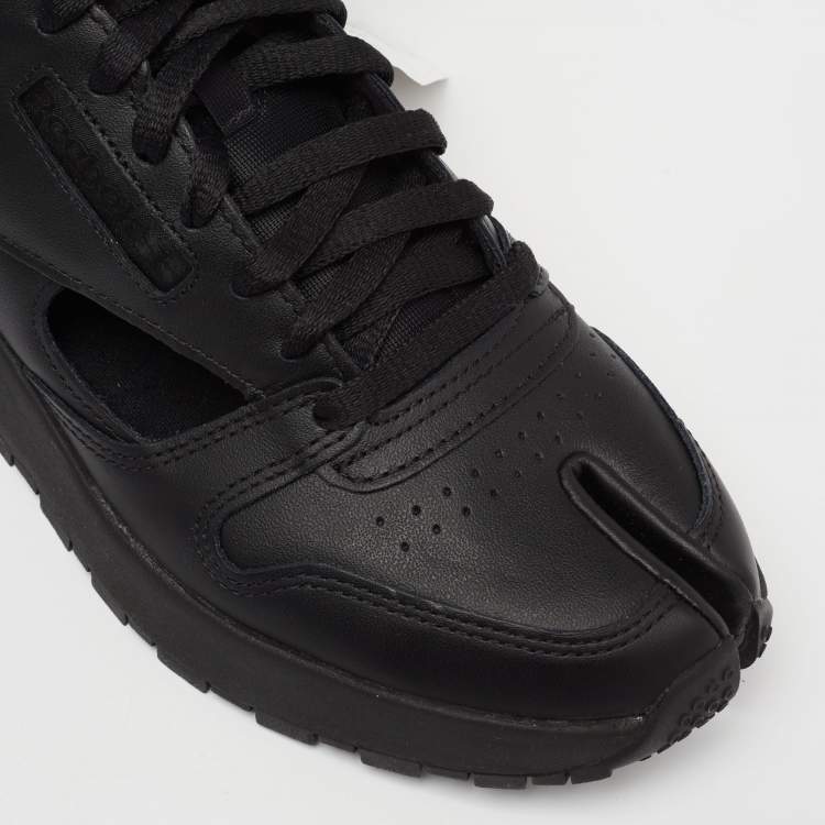 Pre Owned Maison Martin Margiela X Reebok Black Leather Tabi High Top Sneakers Size 39