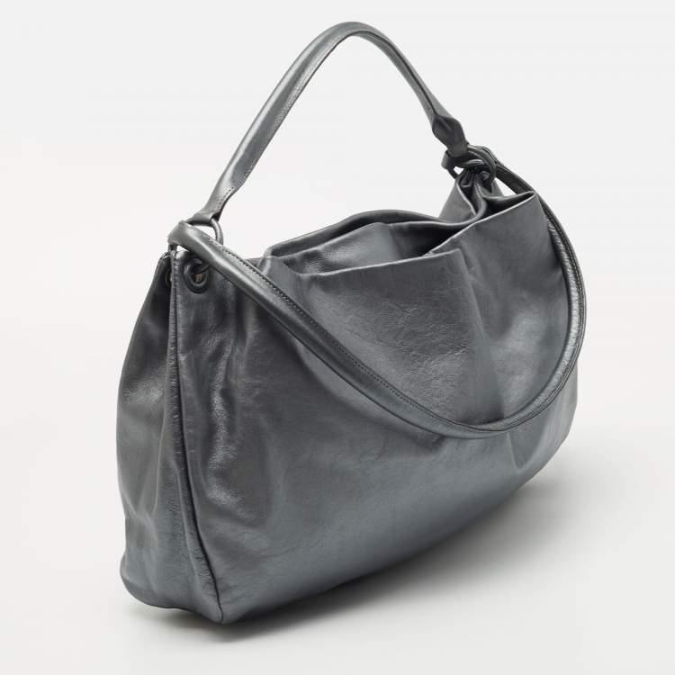 Pre Owned Maison Martin Margiela Silver Leather Shoulder Bag