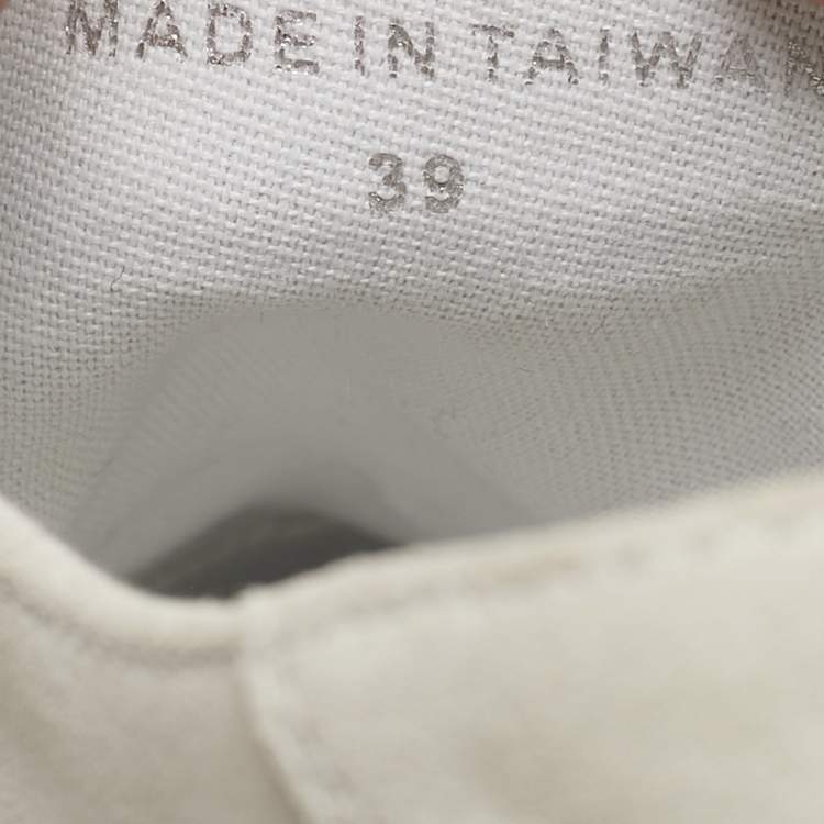 Pre Owned Maison Martin Margiela Grey Suede Tabi Lace Up Sneakers Size 39