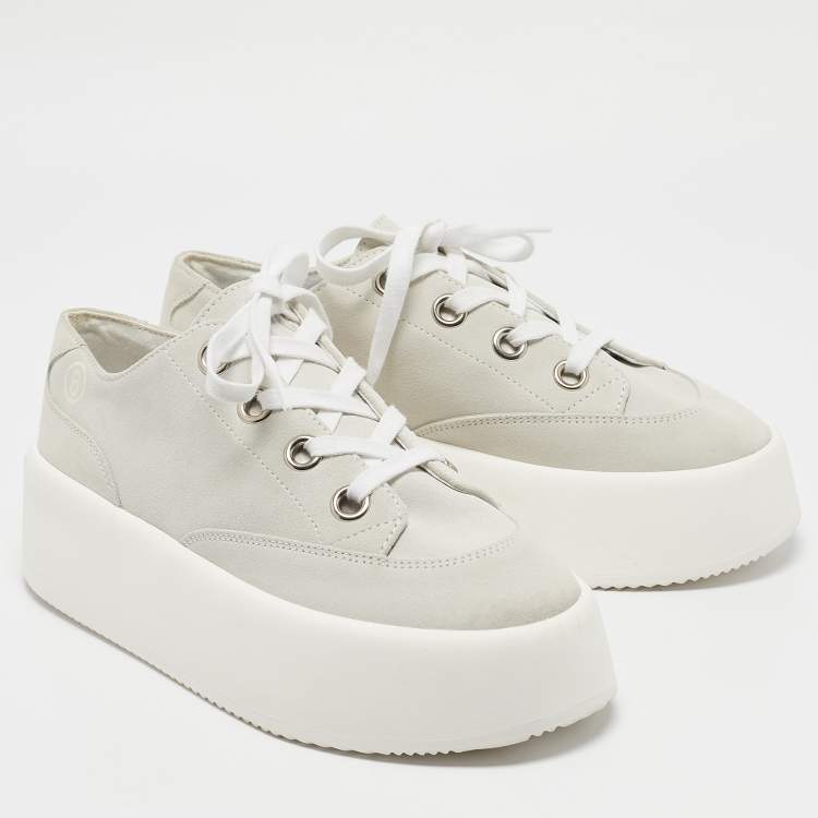 Pre Owned Maison Martin Margiela Grey Suede Tabi Lace Up Sneakers Size 39