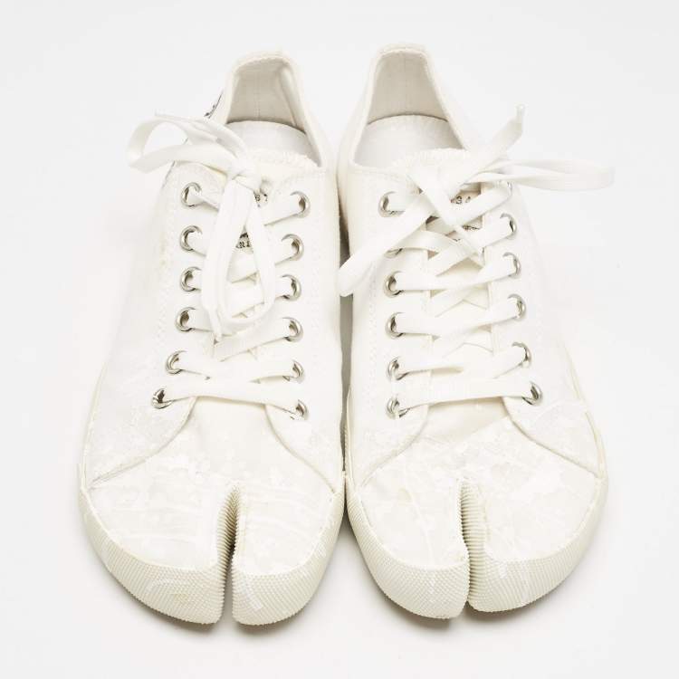 Pre Owned Maison Martin Margiela White  Canvas Tabi Low Top Sneakers Size 41