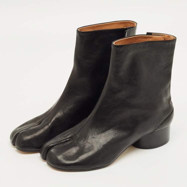 Pre Owned Maison Martin Margiela Black Leather Tabi Ankle Length Boots Size 37