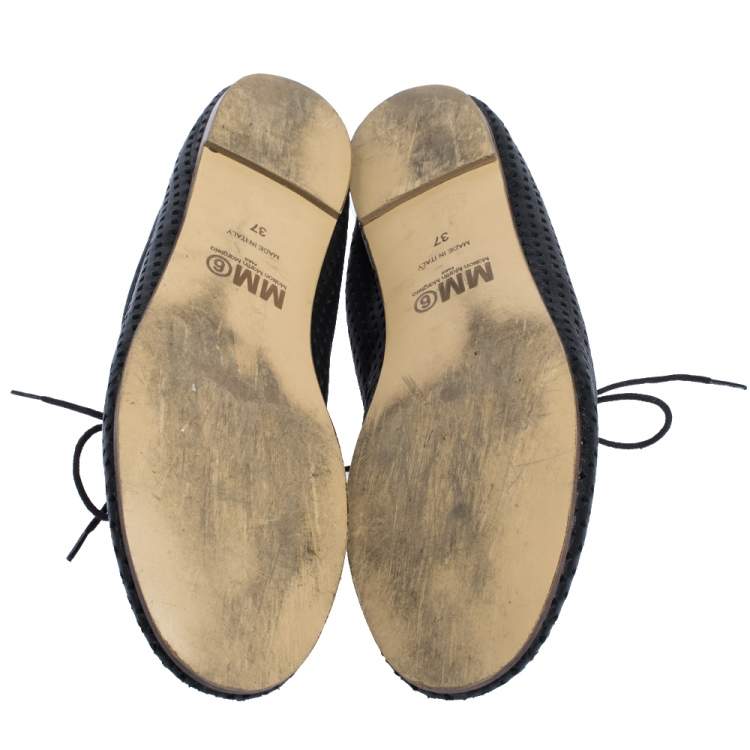 Pre Owned Maison Martin Margiela Perforated Leather Lace Low Top Sneakers Size 37