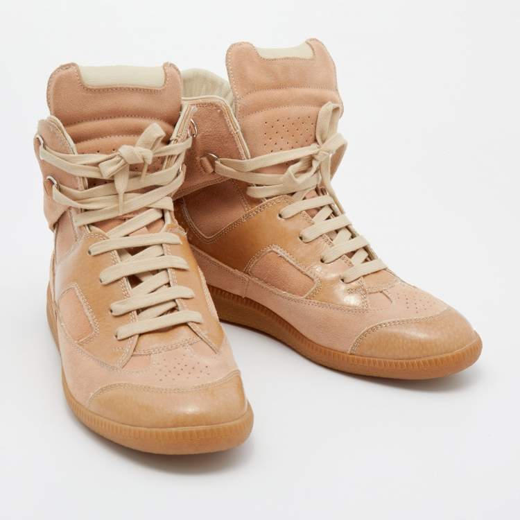 مملوكة مسبقًا Maison Martin Margiela Nude Pink/Beige Suede And Leather Insert High Top Sneakers Size 38