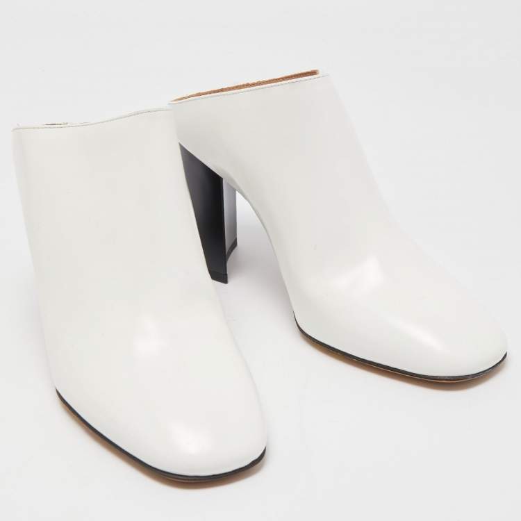 Pre Owned Maison Martin Margiela White Leather Block Heel Mules Size 37