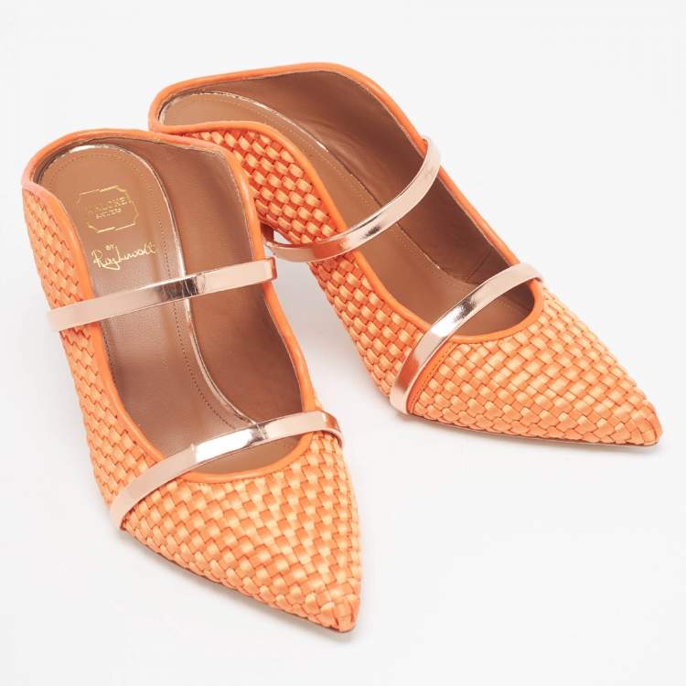 مملوكة مسبقًا Malone Souliers Orange/Rose Gold Woven Satin and Leather Maureen Mules Size 37