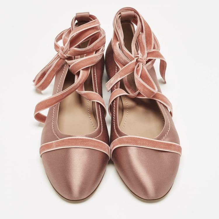 Pre Owned Malone Souliers Pink Satin And Velvet Spencer Ankle Wrap Ballet Flats Size 40