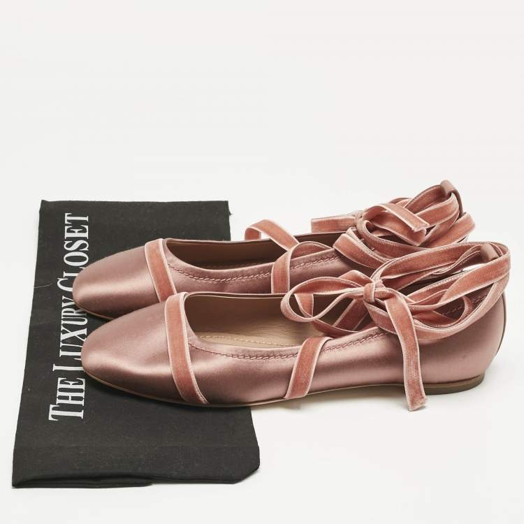 Pre Owned Malone Souliers Pink Satin And Velvet Spencer Ankle Wrap Ballet Flats Size 40