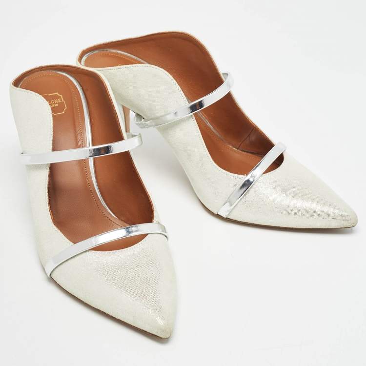 مملوكة مسبقًا Malone Souliers Silver Nubuck Leather Maureen Pointed Toe Mule Sandals Size 38.5