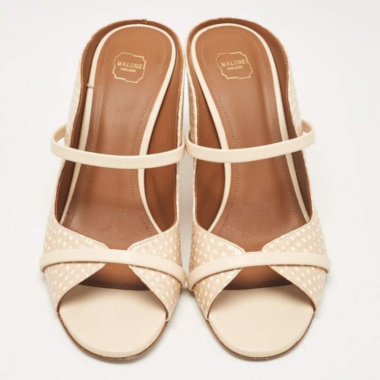 مملوكة مسبقًا Malone Souliers Beige Textured Leather Norah Mules Size 38
