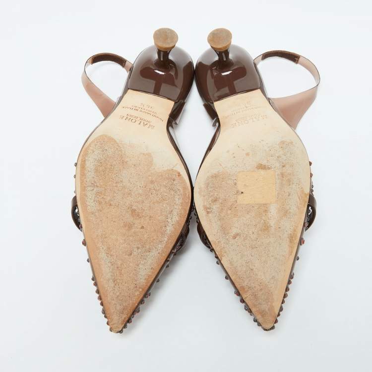 مملوكة مسبقًا Malone Souliers Brown PVC Crystal Embellished Juliet Slingback Pumps Size 36.5